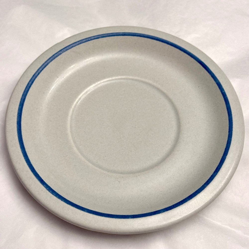 Pfaltzgraff Yorktowne Ring Handle Soup Cup & Saucer Stoneware USA 4 available - Picture 7 of 9